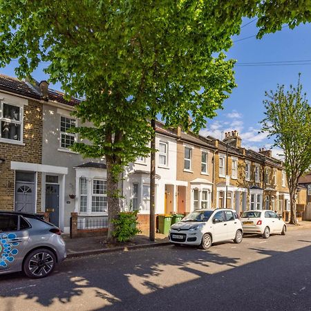 The Stratford Villa Londra Exterior foto